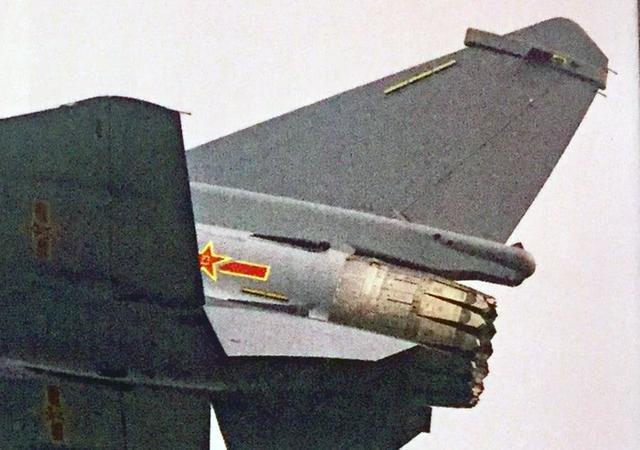歼-20装备涡扇-15发动机试飞,中国航空工业的崭新里程碑,歼-20装备涡扇-15发动机试飞,中国航空工业的崭新里程碑事件