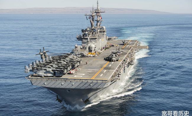 黄蜂级两栖攻击舰与外国航母,性能与功能的深度对比,黄蜂级两栖攻击舰与外国航母性能深度对比及功能解析