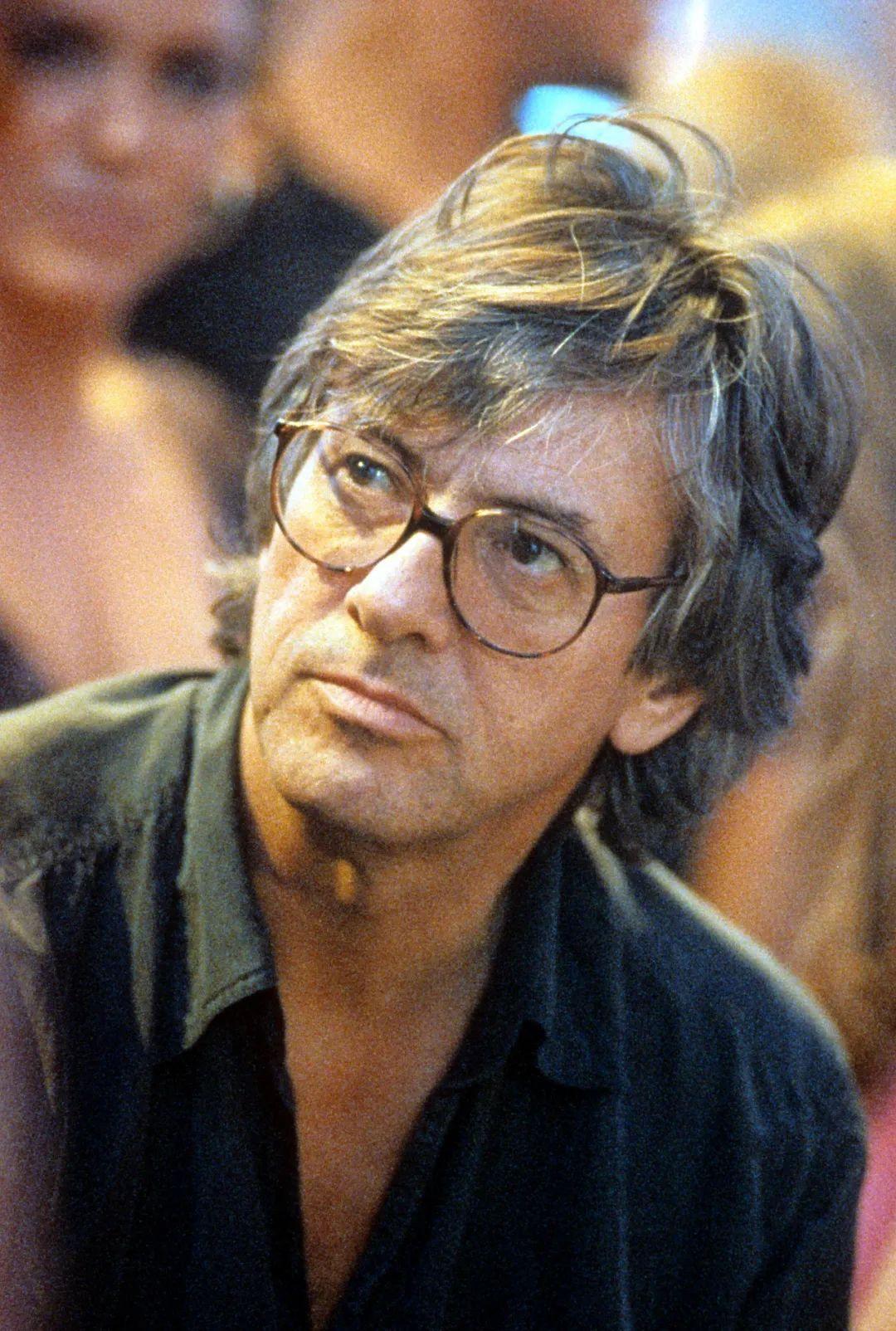 人民海军70周年航迹纪录片，记录荣耀，展望辉煌，人民海军70载荣耀航迹，记录辉煌，展望未来