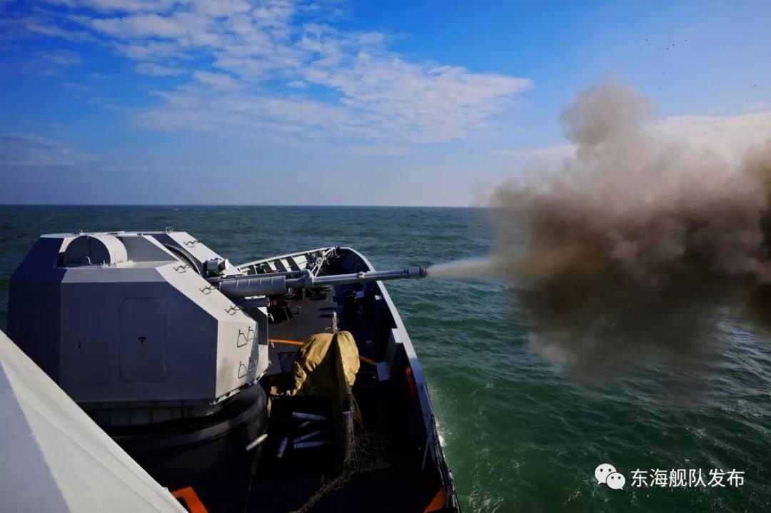 泉州舰的排水量及其意义,泉州舰排水量及其战略意义解读