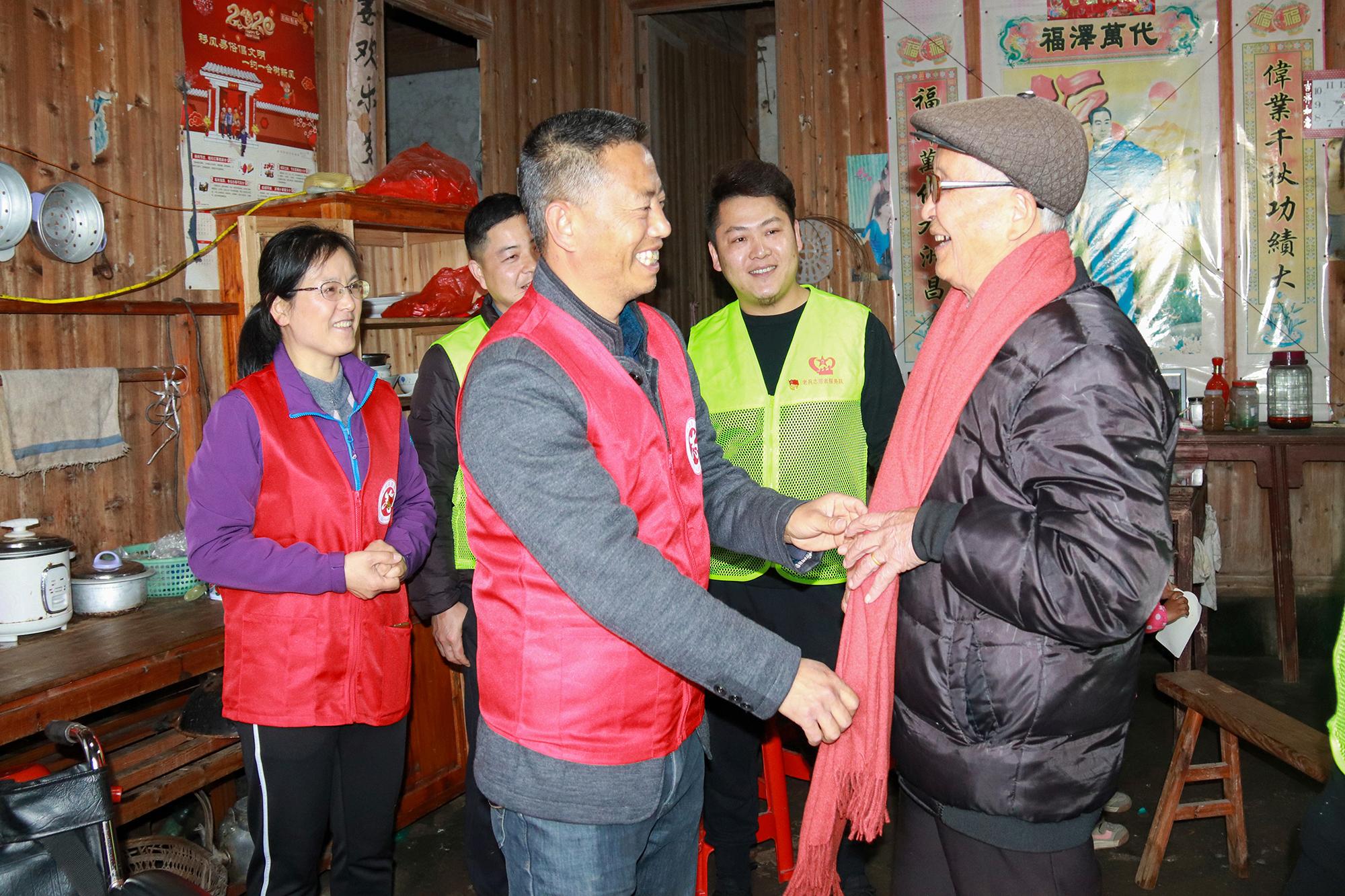 向八一勋章获得者致敬——时代的荣光与典范的力量,向八一勋章获得者致敬,时代荣光与典范力量的典范