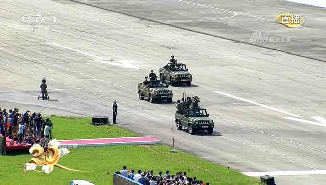 香港部队大阅兵仪式，展现力量与荣耀的盛大场面，香港部队大阅兵仪式，力量与荣耀的辉煌展示