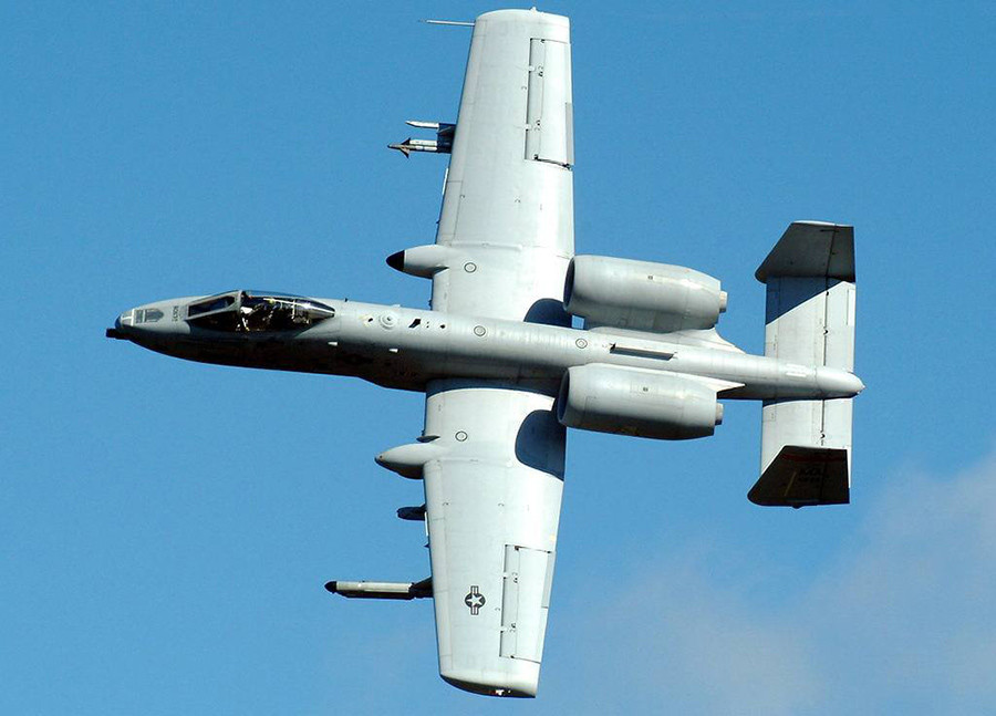 A-10攻击机的作战能力，强大的空中打击力量，A-10攻击机的强大作战能力与空中打击力量解析