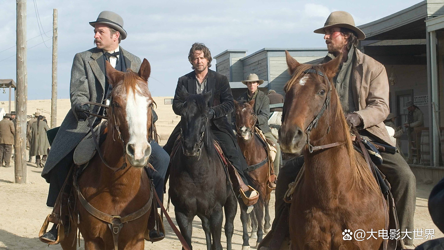有深度的美国西部片,探索人性与命运的辽阔舞台,美国西部片,人性与命运的深度探索