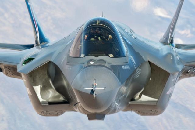 全球瞩目的F-35战斗机,量产数量及未来展望,全球瞩目,F-35战斗机量产数量及未来展望分析