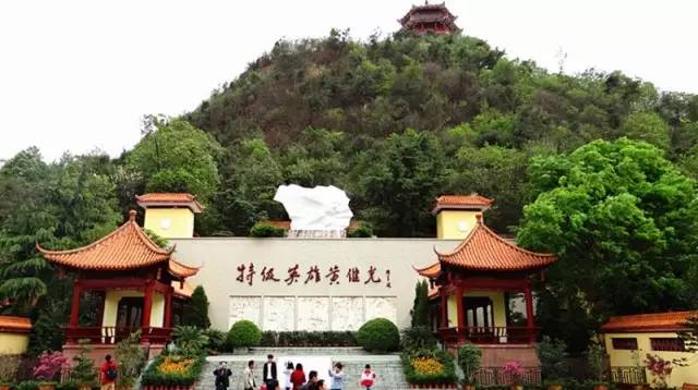 黄继光连的荣耀与传承——追溯英雄连队的现代足迹,黄继光连的现代荣耀与英雄传承,追溯英雄连队的足迹