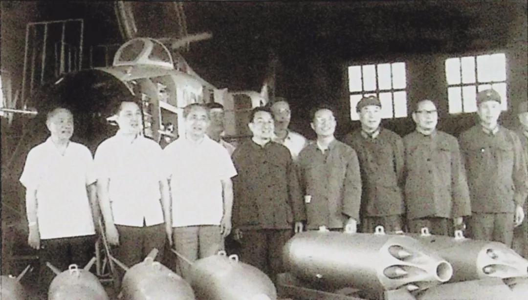 揭秘歼八之父,中国航空事业的杰出贡献者,揭秘歼八之父,中国航空事业的杰出人物——陈一坚的传奇人生