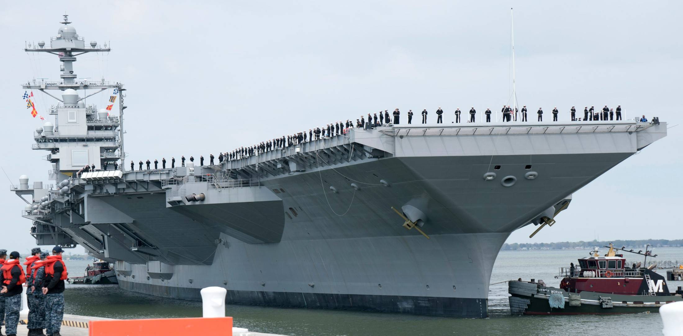 福特号航空母舰照片,揭示美国海军力量的强大象征,福特号航空母舰照片,美国海军力量的强大象征