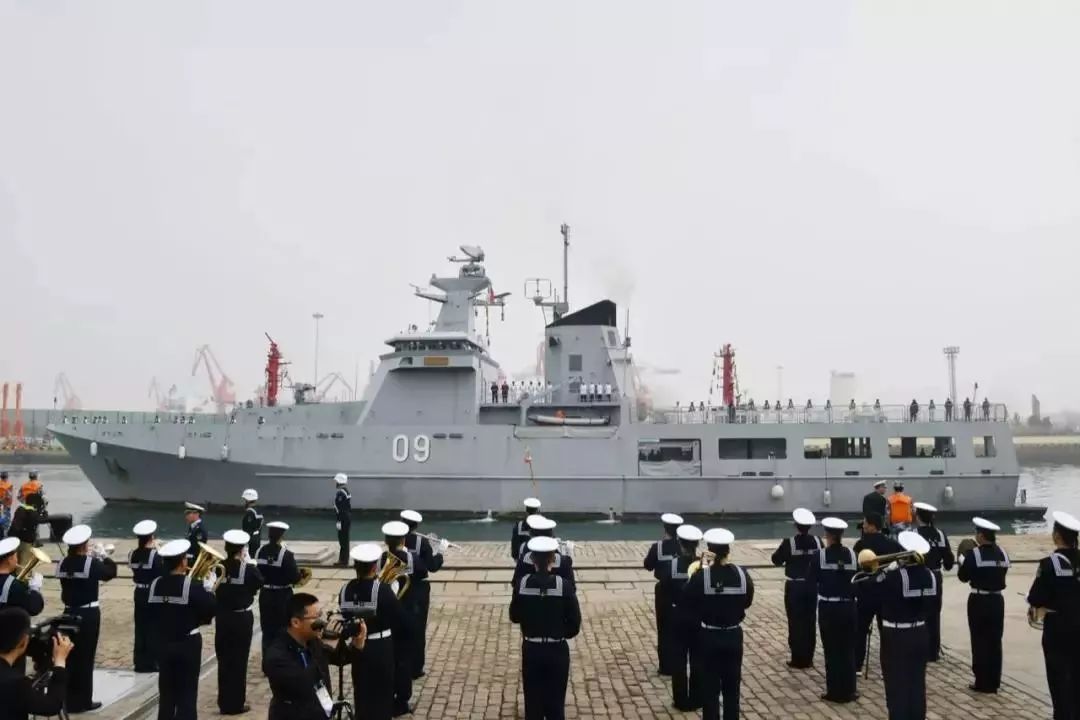 海军70周年阅舰式的十大亮点,海军70周年阅舰式的十大精彩瞬间回顾