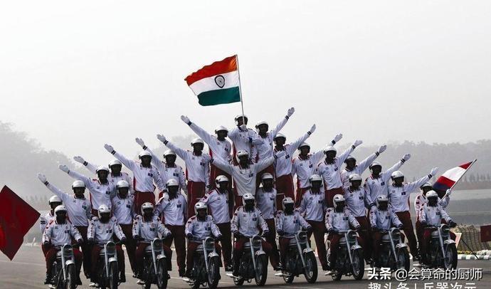 世界国庆阅兵,展现国家力量与荣耀,全球国庆阅兵,国家力量与荣耀的展示