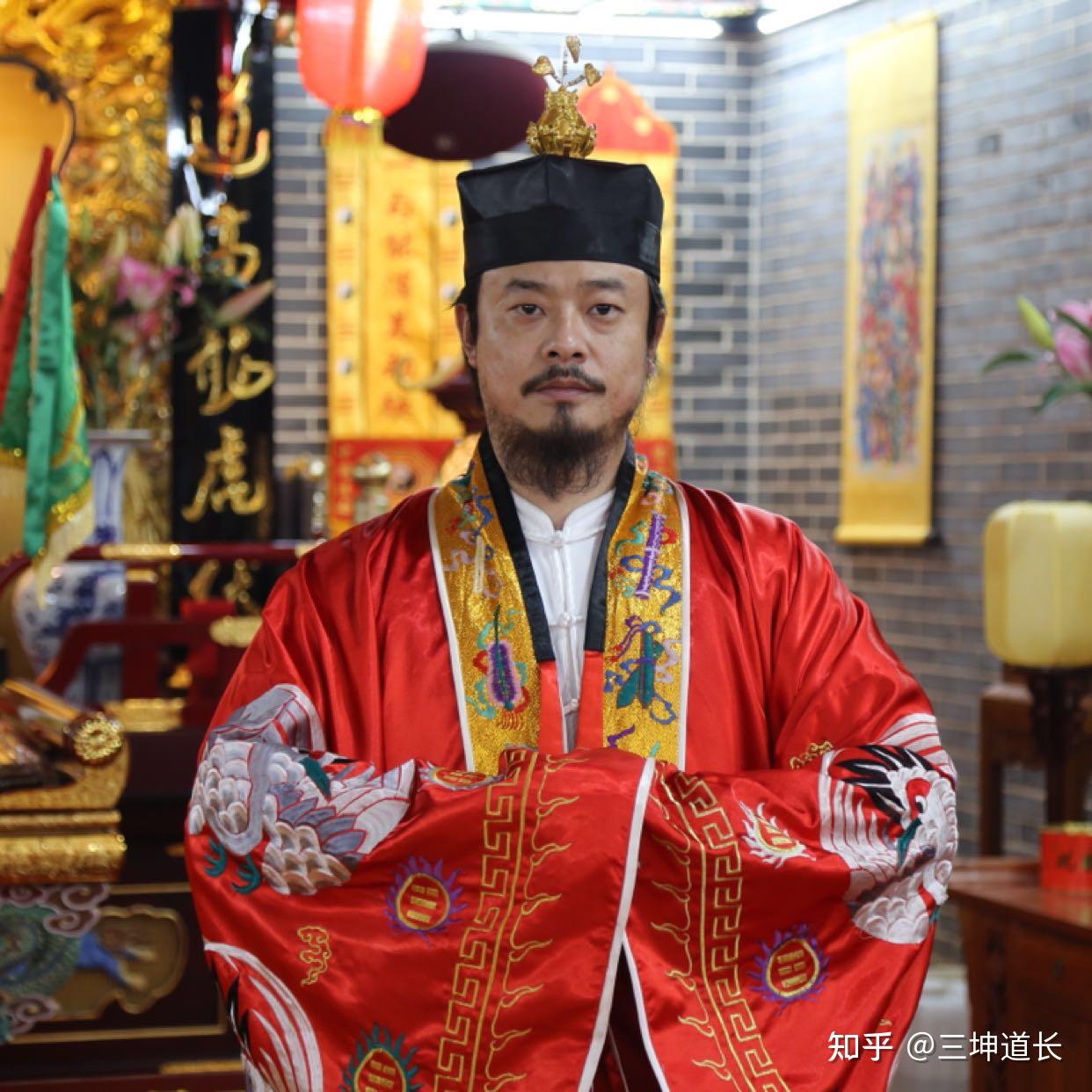 王中王平特一肖周天师,传奇人生与神秘道法,王中王平特一肖周天师,传奇人生与道法的神秘之旅