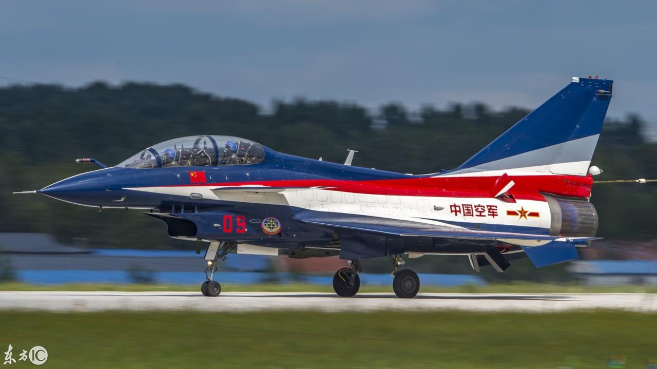 歼-10战斗机技术特点深度解析,歼-10战斗机技术特点深度剖析