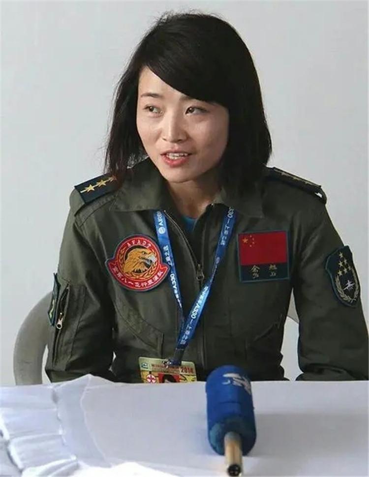 中国空军最厉害的战机，威震长空的时代先锋，中国空军最顶尖战机，威震长空的时代先锋