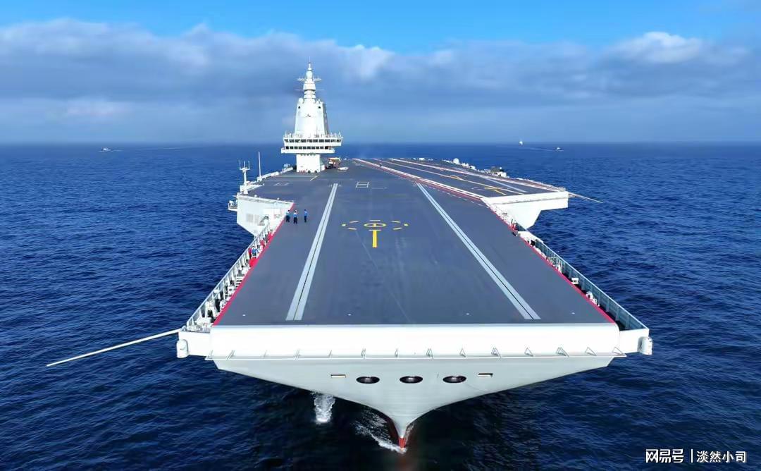 歼-35登舰,揭秘福建舰航母的崭新战斗力,揭秘歼-35登舰后福建舰航母的崭新战斗力