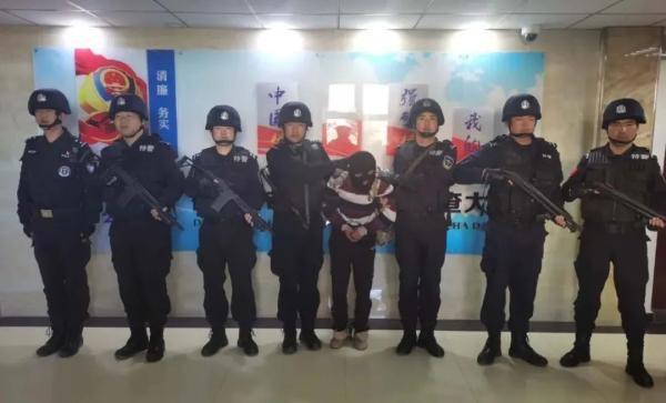 最新消息,一起命案震惊社会,社会震惊!最新命案内幕揭秘