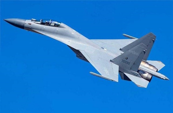 歼-16,自主创新的产物,非俄罗斯授权,歼-16,自主创新之典范,非俄授权所成