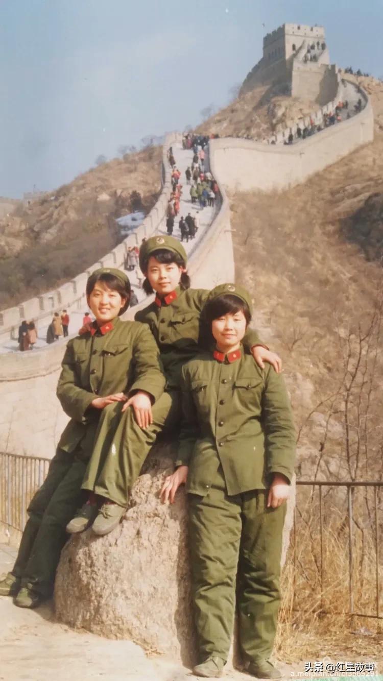 探索中国军队的新风貌,87式士兵军装,揭秘中国军队新风貌,87式士兵军装风采展示