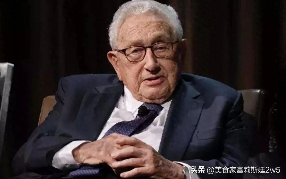 美国意识到中俄并非敌人,重塑全球战略视野,美国重塑全球战略视野,中俄非敌关系新认知