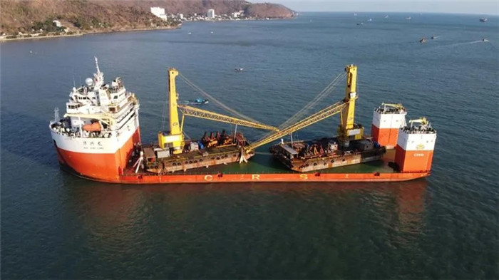 半潜船的主要运输物品及其特点,半潜船的主要运输物品与特性概述