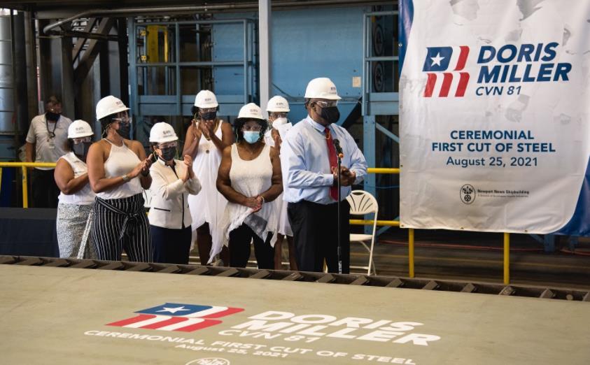 航母排水量解析,揭示排水量的秘密与意义,航母排水量深度解析,揭秘秘密与重要性