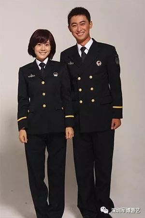 揭秘中国军队85式军服冬季全套,揭秘中国军队冬季全套85式军服全貌