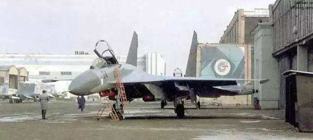 中国最早的空军,历史沿革与卓越贡献,中国空军历史沿革与卓越贡献,追溯最早空军起源及发展之路