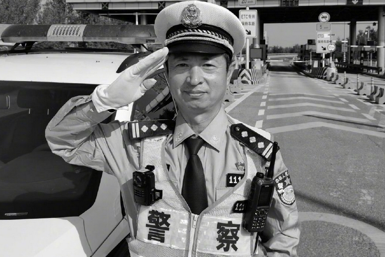 祁发宝与李涌,交警领域的英勇模范,祁发宝与李涌,交警领域的英勇典范