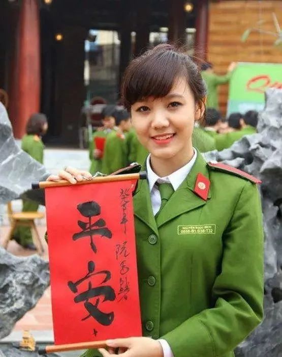 越南对中国女兵的态度与交往，深度解析与探讨，越南对中国女兵的态度与交往深度探讨