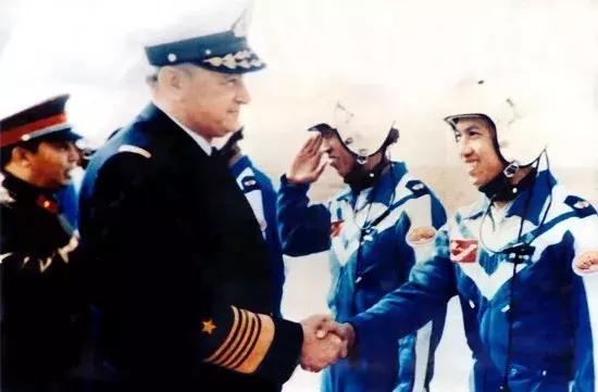 八一建军节,三军仪仗队的荣耀瞬间,八一建军节,三军仪仗队的辉煌瞬间