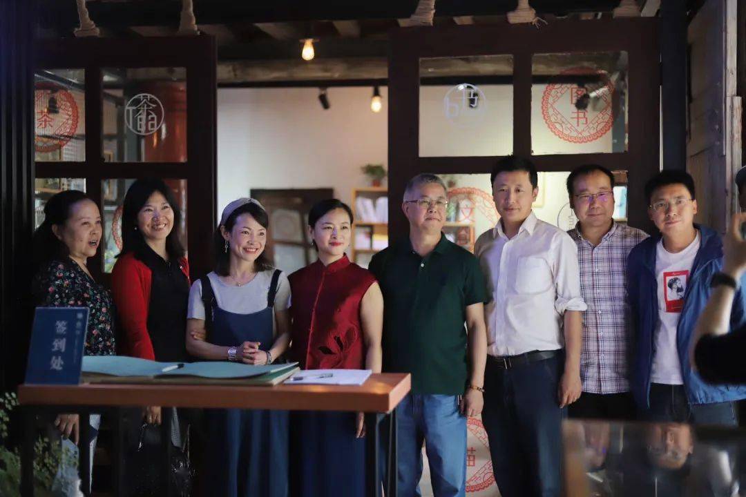 军事频道新闻女主持人名单——聚焦军事新闻领域的璀璨星辰,军事频道新闻女主持人名单——聚焦军事领域的闪耀星辰风采