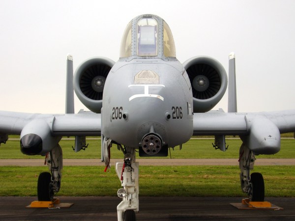 A-10攻击机详解，A-10攻击机全面解析