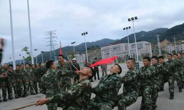 入伍地与户籍不一致时的安置策略探讨，入伍地与户籍不一致时的安置策略探析
